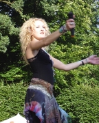 05.jpg